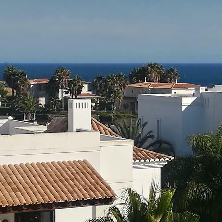 Sea View Apartment Lagos Esterno foto
